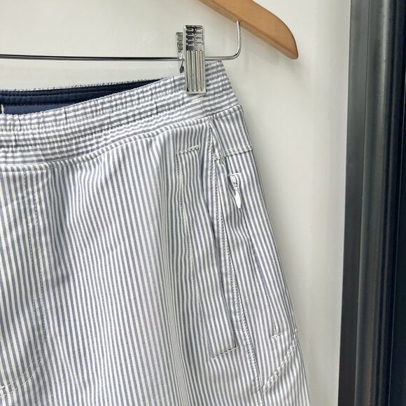 Birddogs Seersucker Long 9" Gym Shorts - Picture 3 of 10